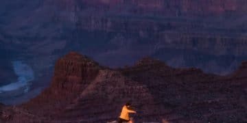 The Solo Traveler's Guide to the US: Your Customizable 7-Day Itinerary - Cover Image