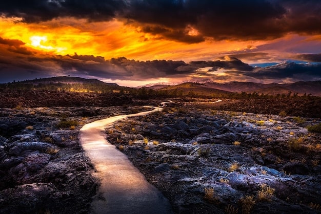 Maximize Your 2025 Vacation: 7-Day National Parks Itinerary Under $1500